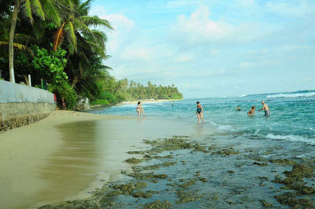 Villa Breeze Talpe Unawatuna Exterior photo